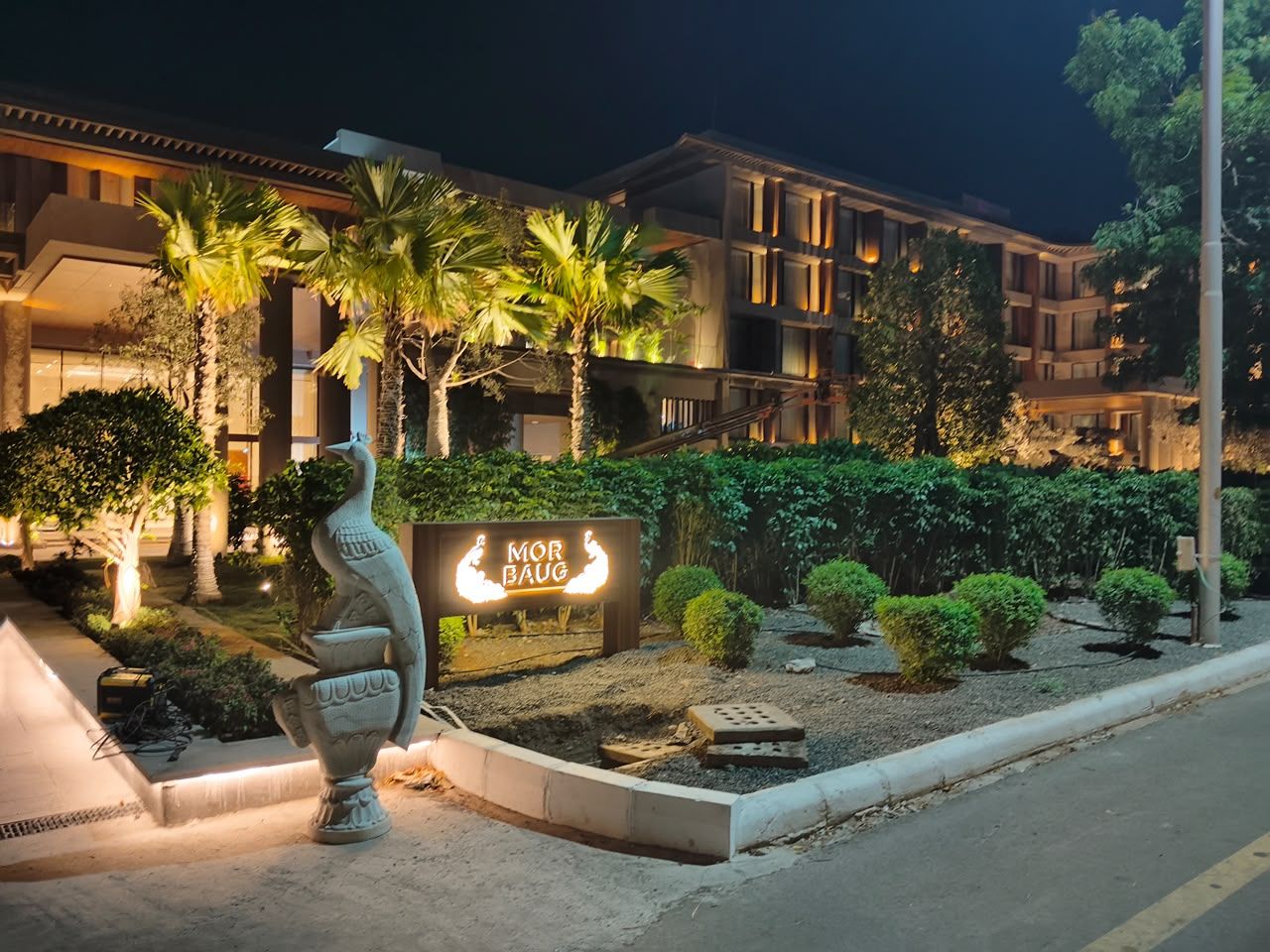 Entrance sign and landscape lighting